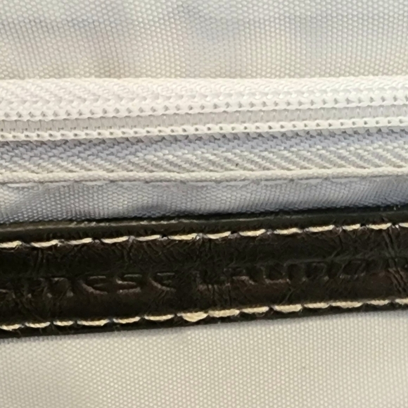 CHINESE LAUNDRY CLUTCH - Picture 12 of 16